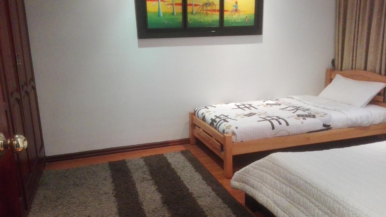D'Lujo Bed & Breakfast Bogota Exterior photo